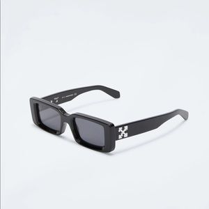 New and Authentic Off White Arthur Sunglasses